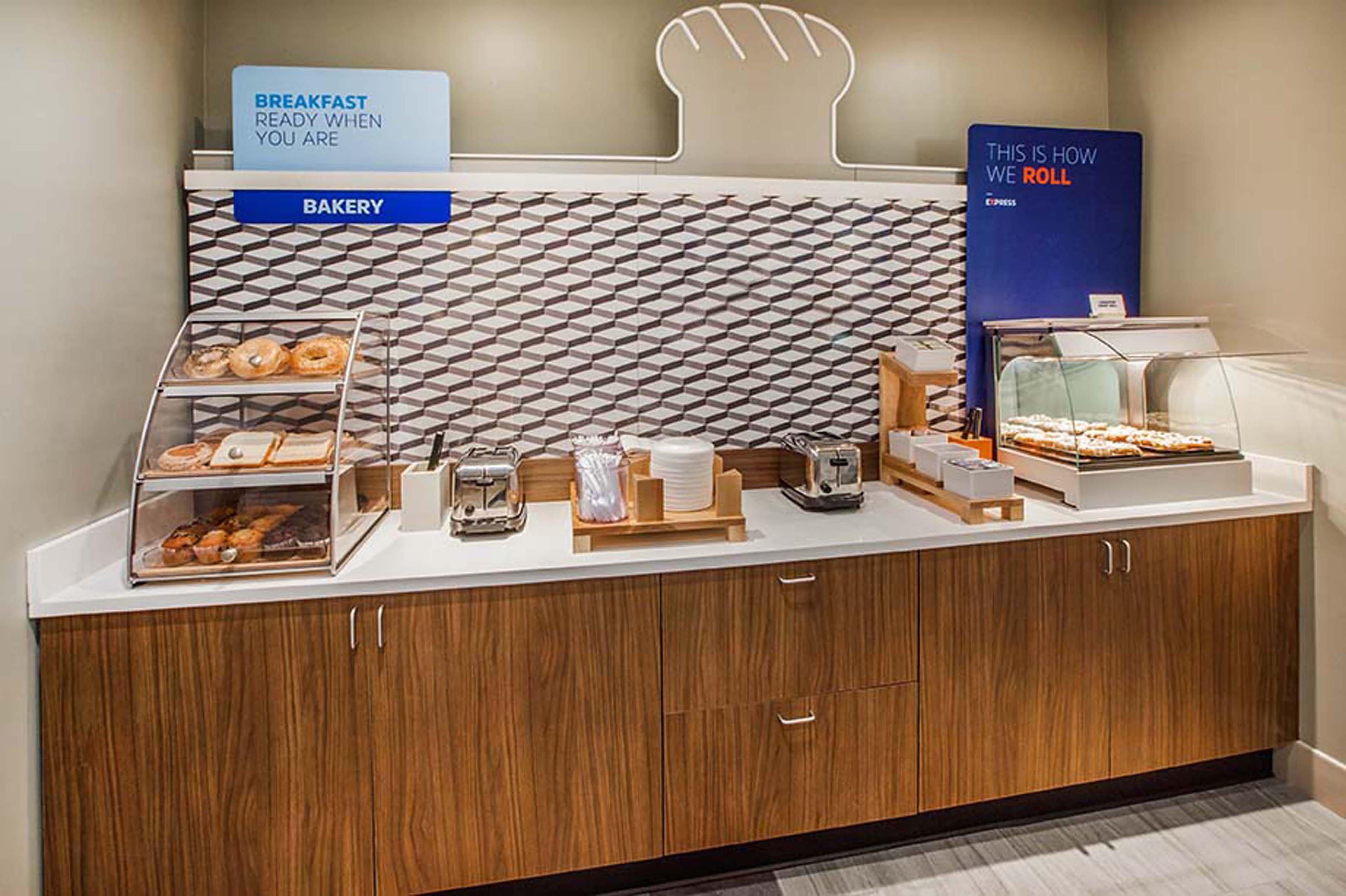 Holiday Inn Express Hotel & Suites Bowling Green By Ihg Exteriör bild