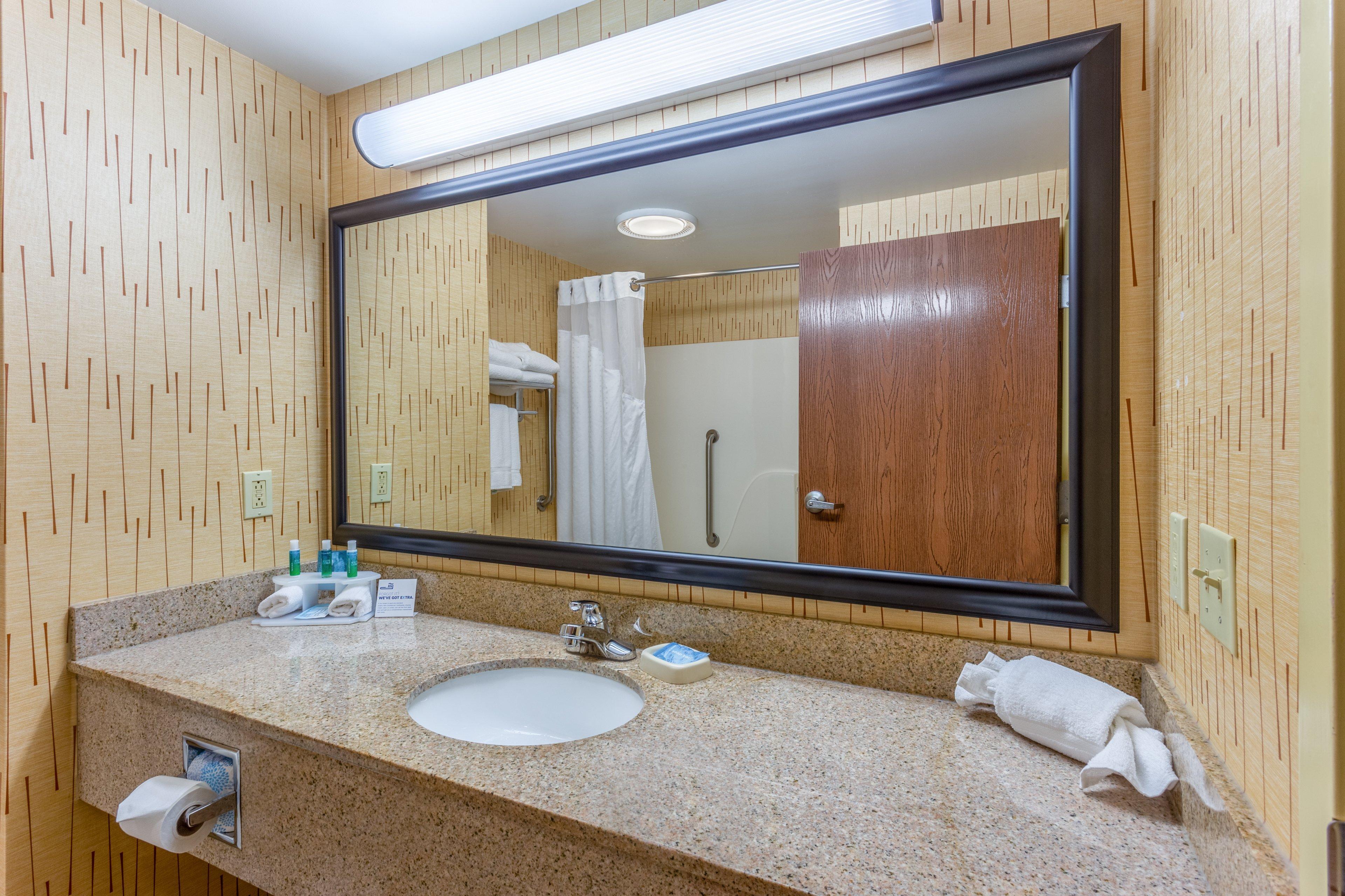 Holiday Inn Express Hotel & Suites Bowling Green By Ihg Exteriör bild