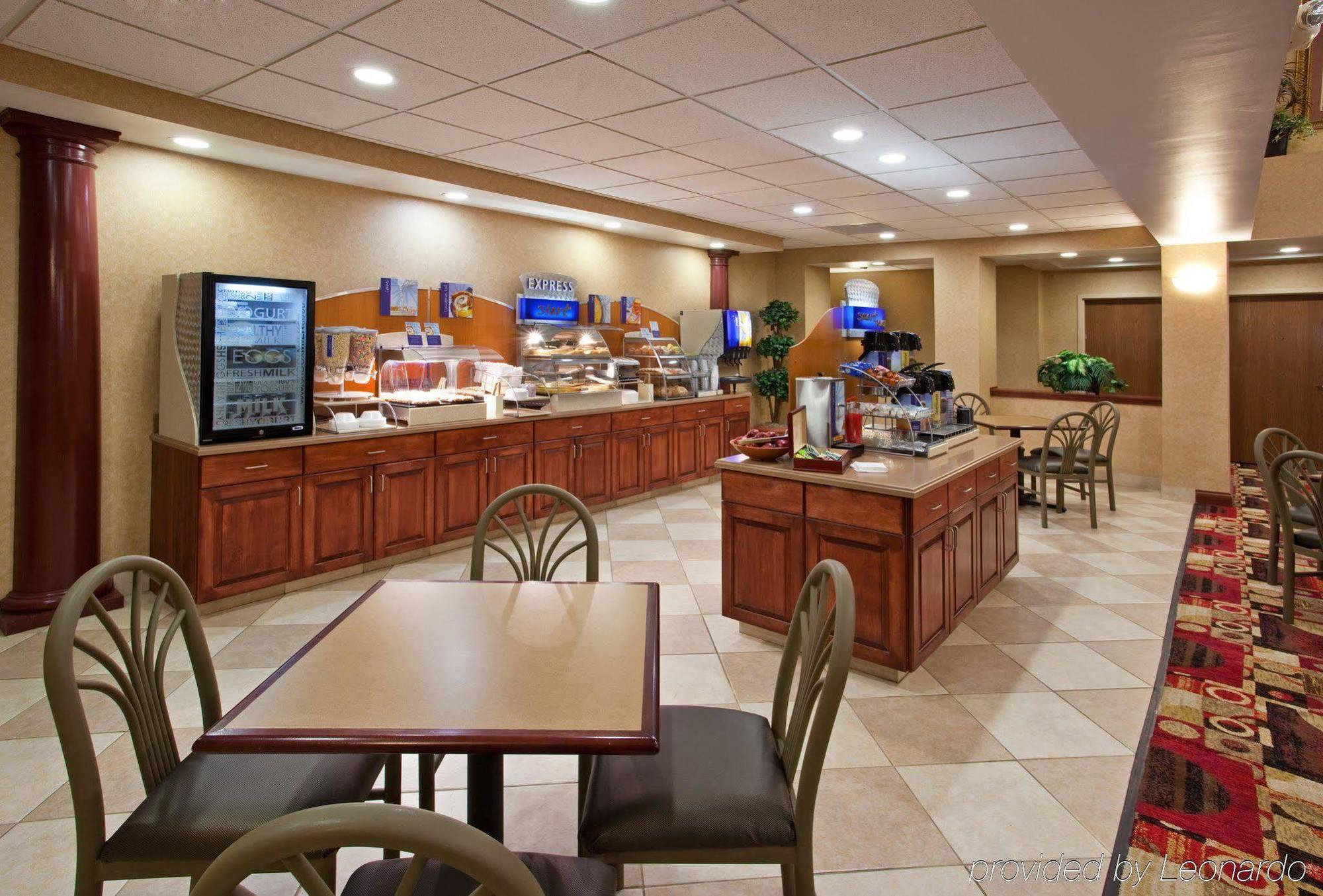 Holiday Inn Express Hotel & Suites Bowling Green By Ihg Restaurang bild