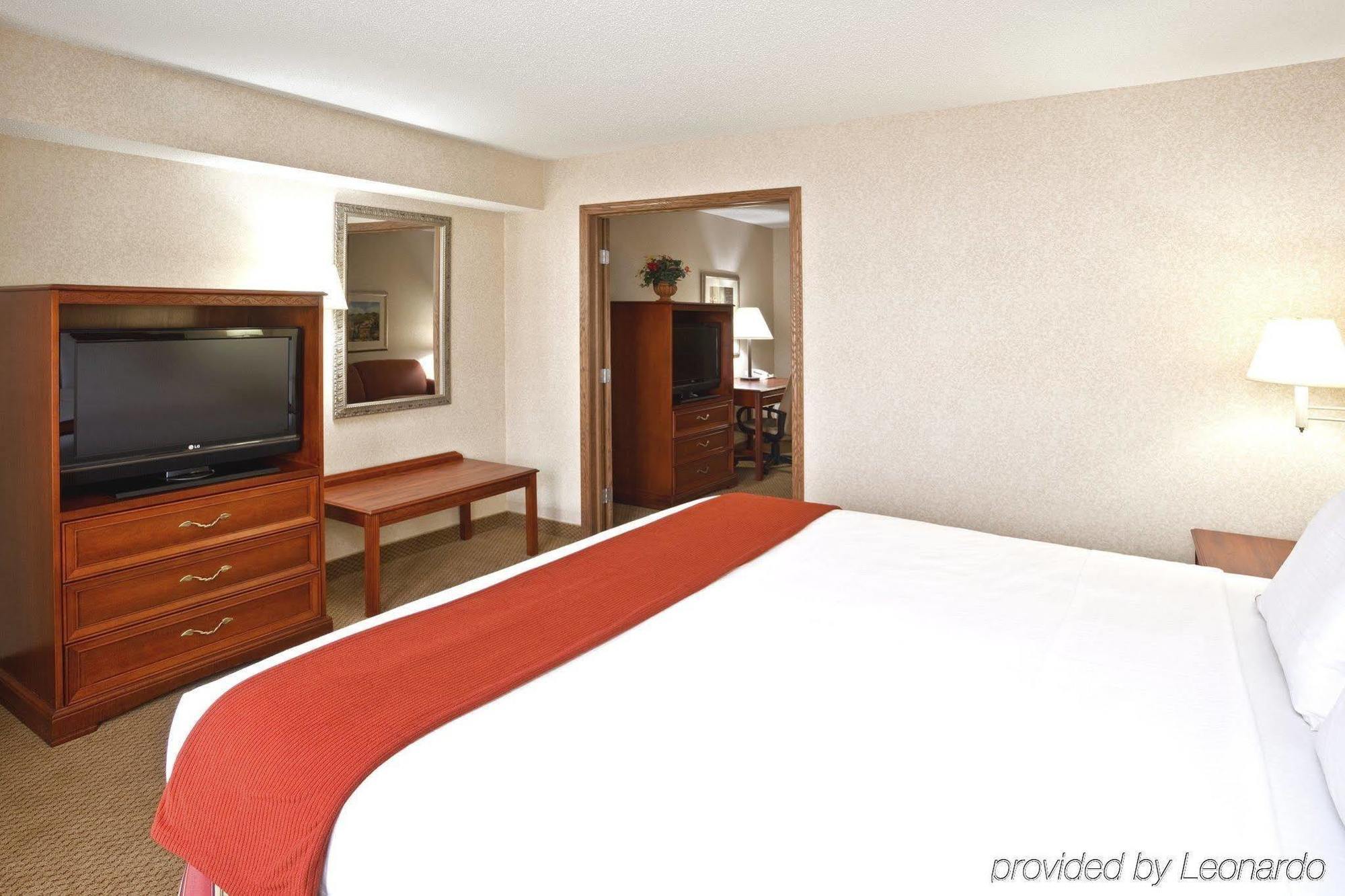 Holiday Inn Express Hotel & Suites Bowling Green By Ihg Exteriör bild